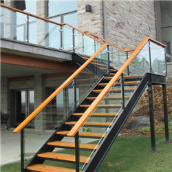 Prefabricated Outdoor Metal Stairs  With Glass Railing Design
