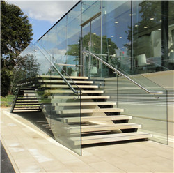 Customized Single Beam Straight Wood Staircase with Glass Railing